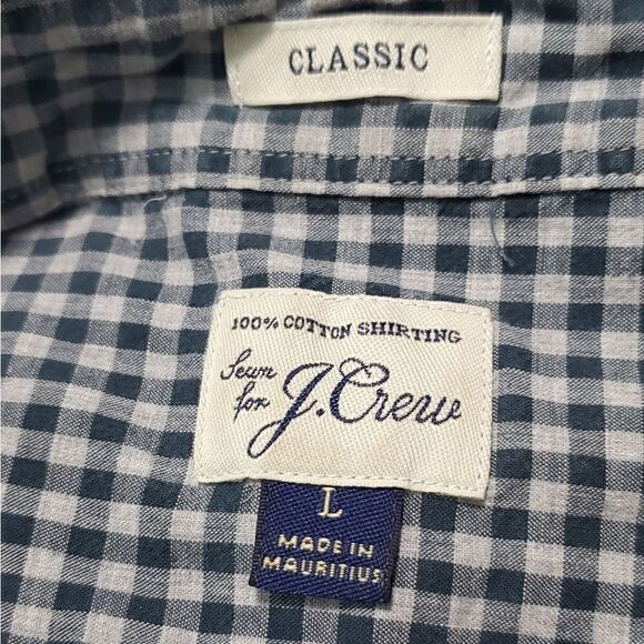 J. Crew Gray & Green Classic Button Up Long Sleeved Shirt - Picture 3 of 4